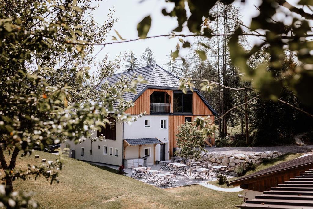 Das Schutzhaus-Bed And Breakfast-Dein Basislager Im Salzkammergut Bad Aussee Luaran gambar