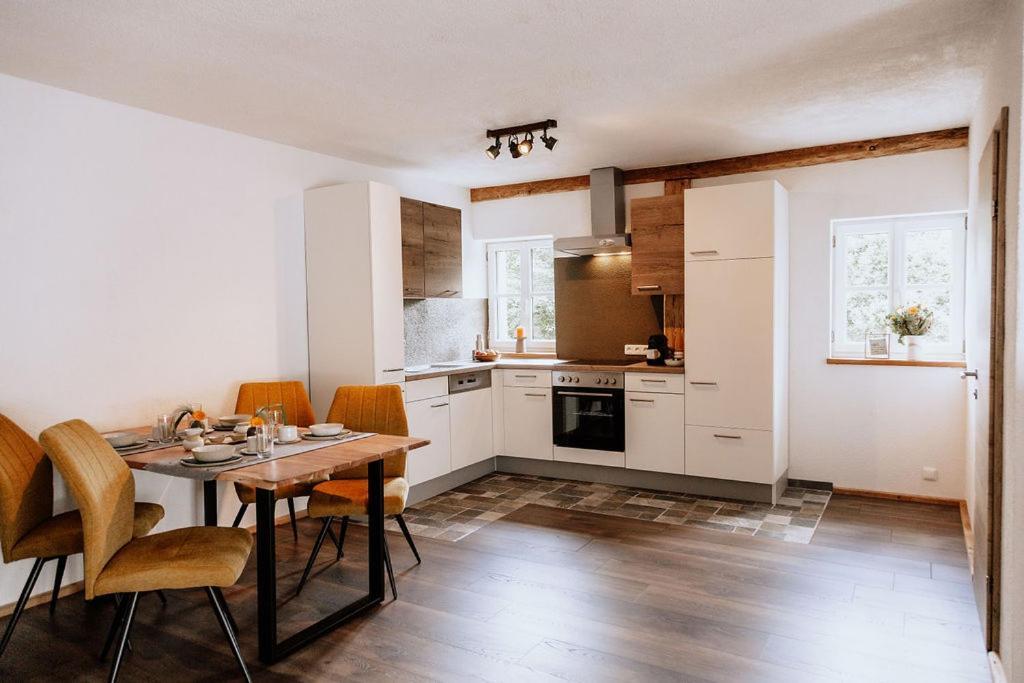 Das Schutzhaus-Bed And Breakfast-Dein Basislager Im Salzkammergut Bad Aussee Luaran gambar